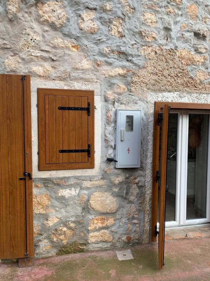Bonvivan House Diminići エクステリア 写真